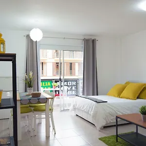 Centrico Apartamento Con Balcon Cerca De La Playa Apartament
